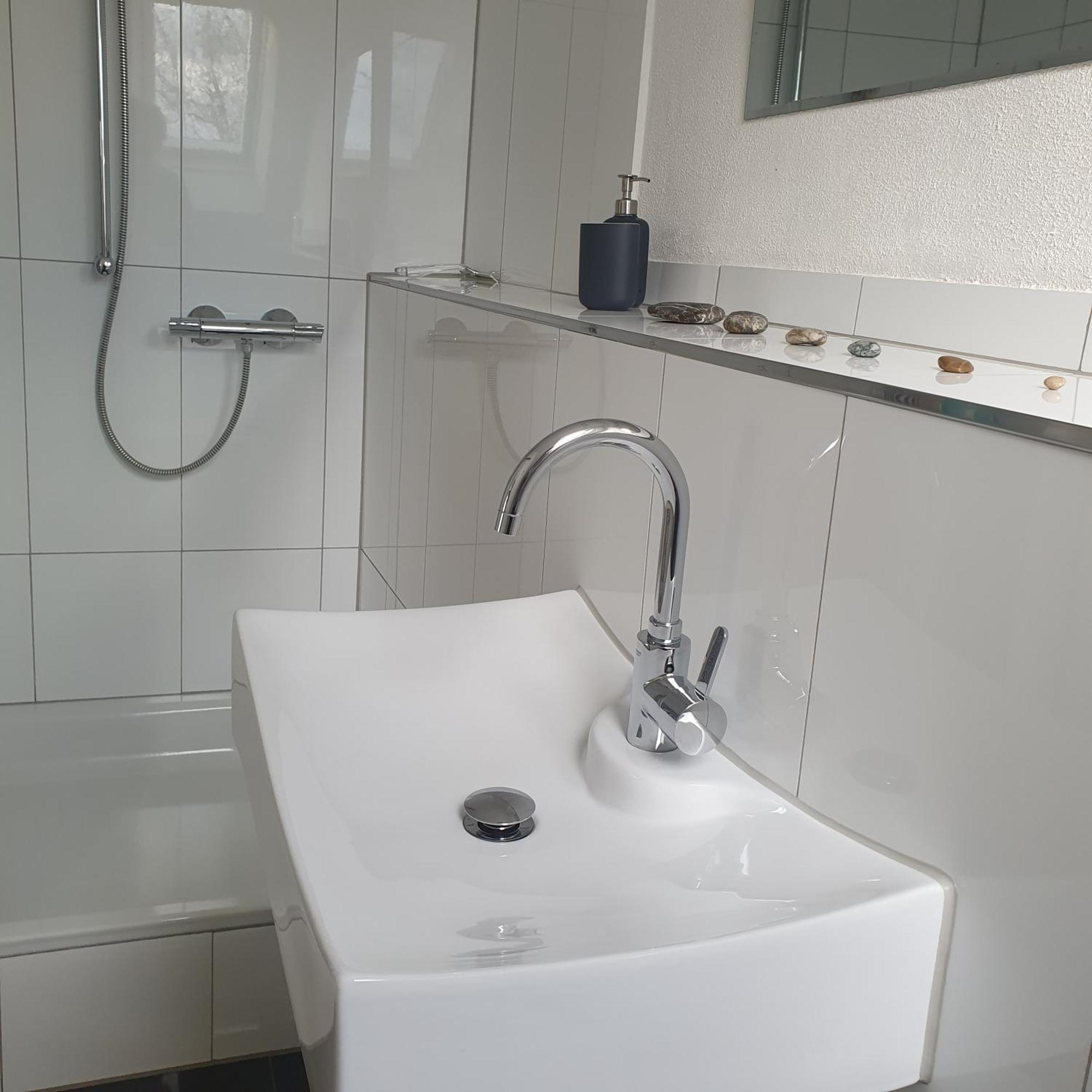 Zwischenraum Hotel Wuppertal Ngoại thất bức ảnh